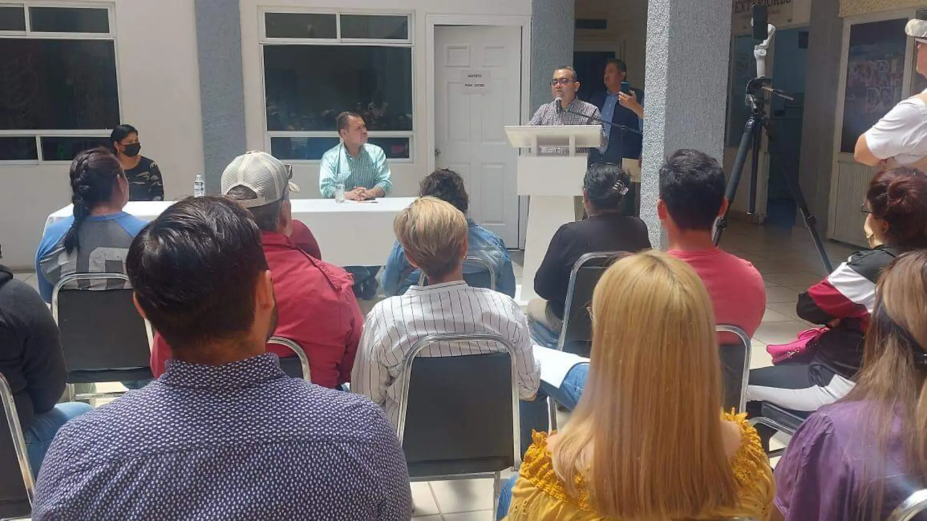 Continúa municipio de Guadalupe Victoria otorgando créditos a la palabra